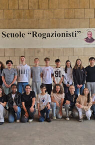 Studenti delle Scuole Rogazionisti durante un'attività scolastica